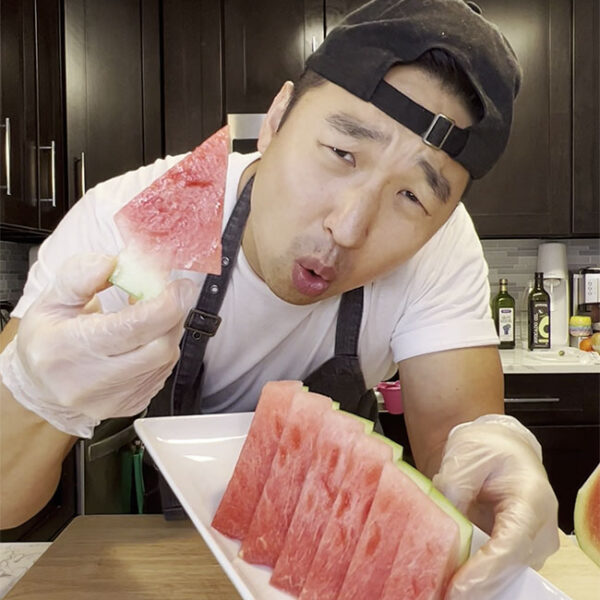 How to Cut Watermelon in 6 Easy Steps