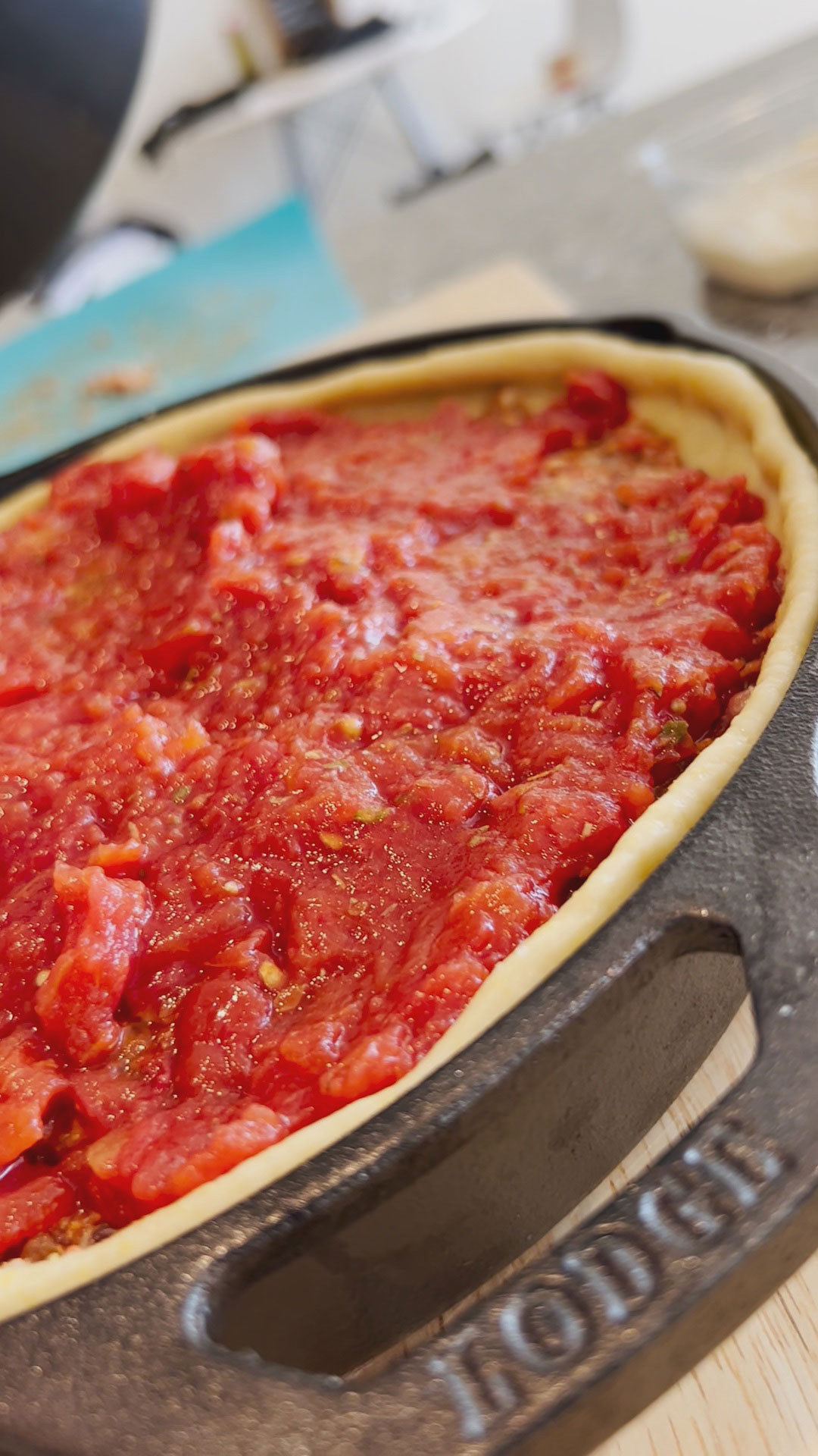 Close up view of the pizza sauce 