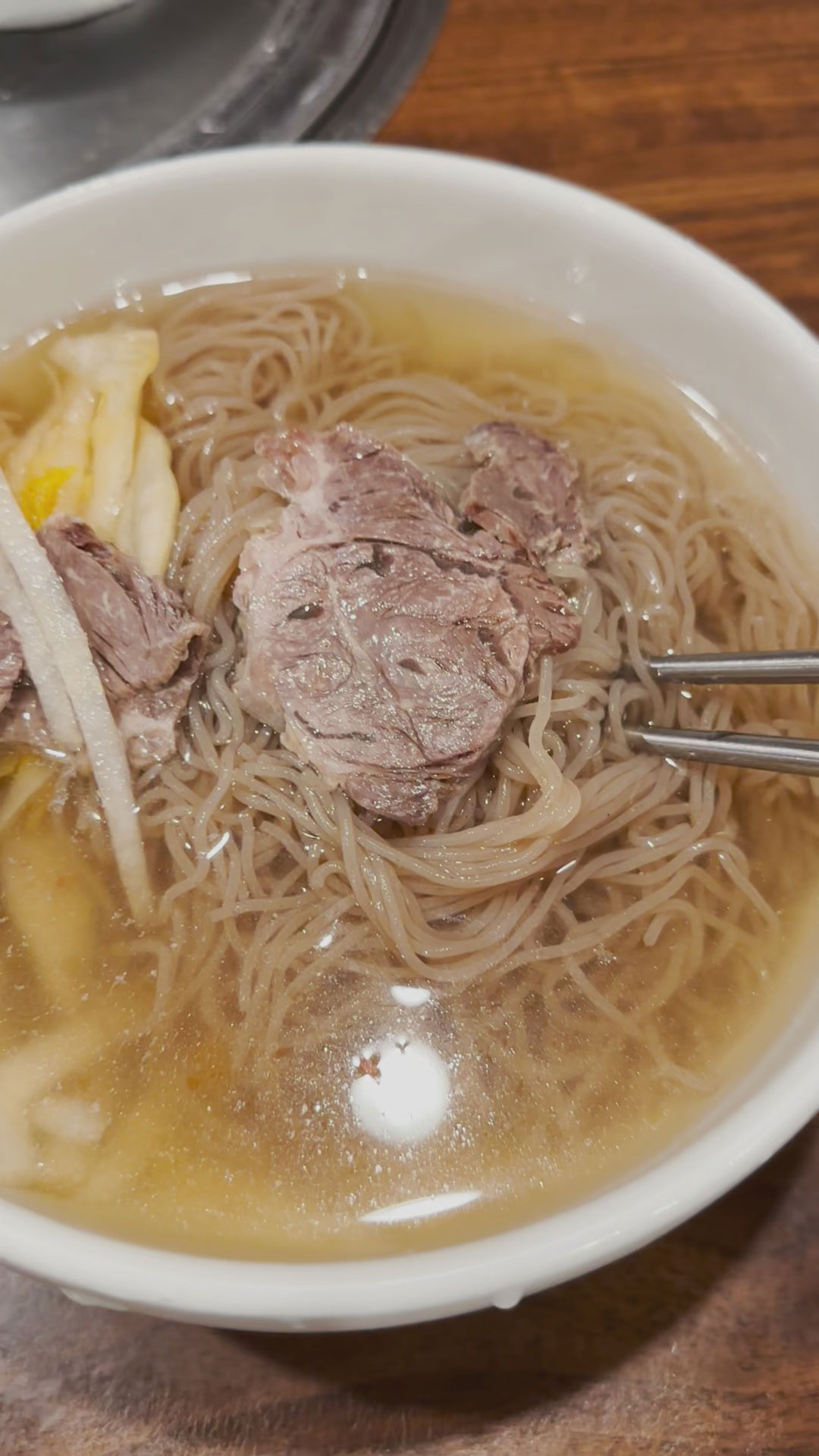 Must Eat Food in Seoul, Korea: North Korean Cold Noodles in Woo Lae Oak 