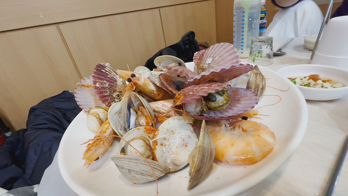 Shellfish platter