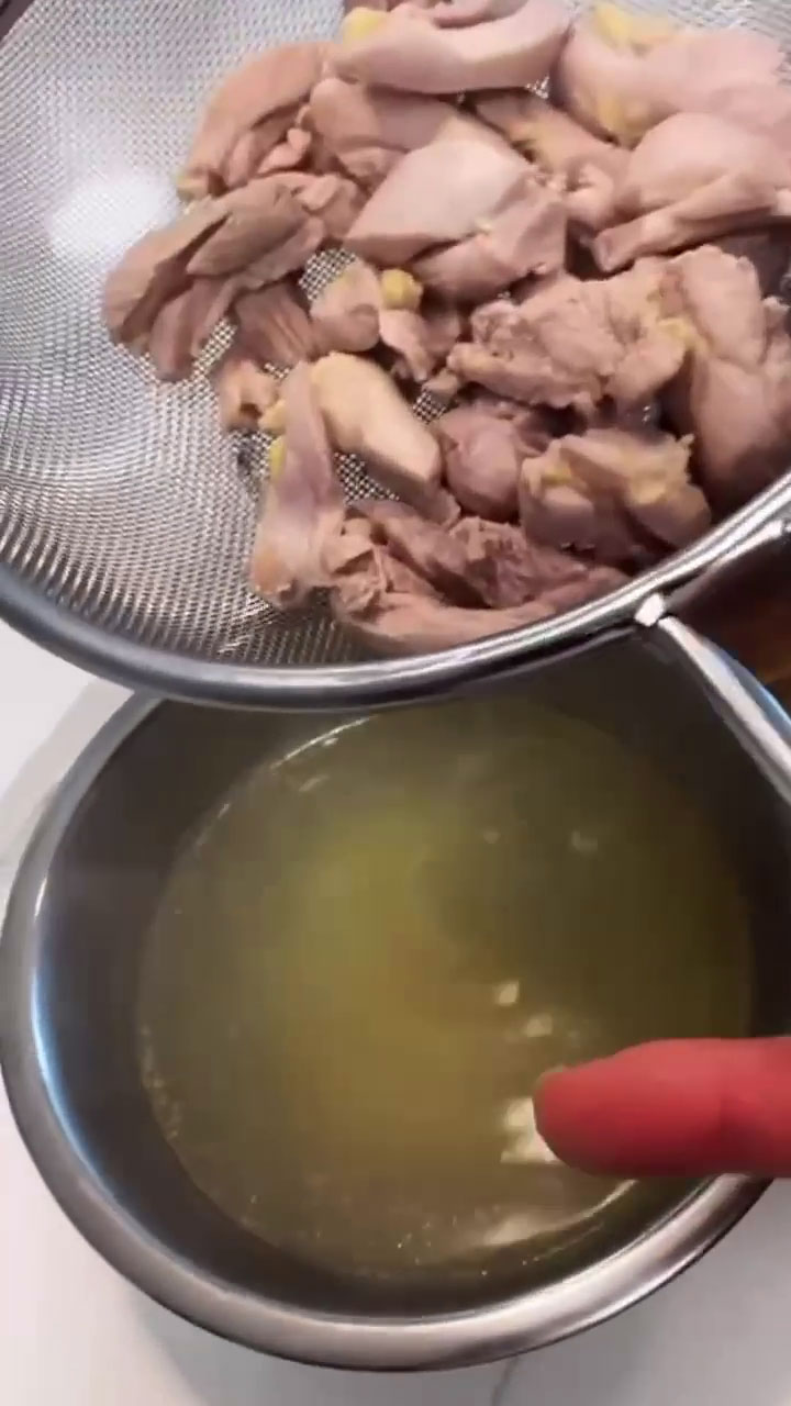 Chicken stock from boiling chicken pieces