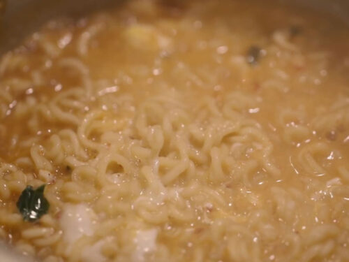 https://chefchrischo.com/wp-content/uploads/2023/02/instant_ramen_recipe-6-500x375.jpg