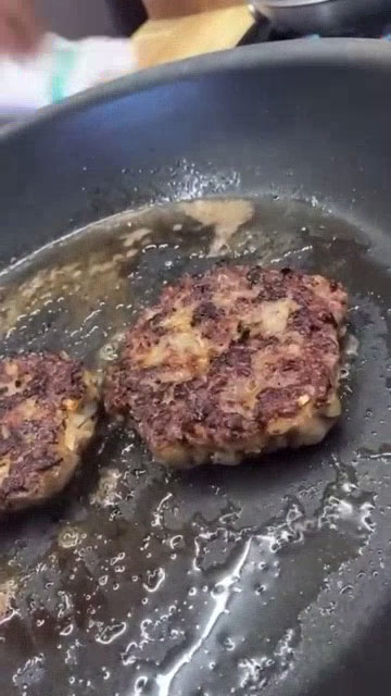 Burger patties 