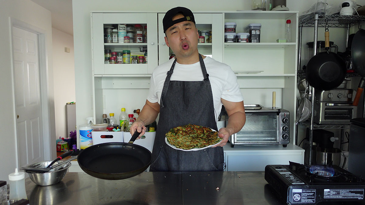 Chef Chris Cho cooking chives pancake 