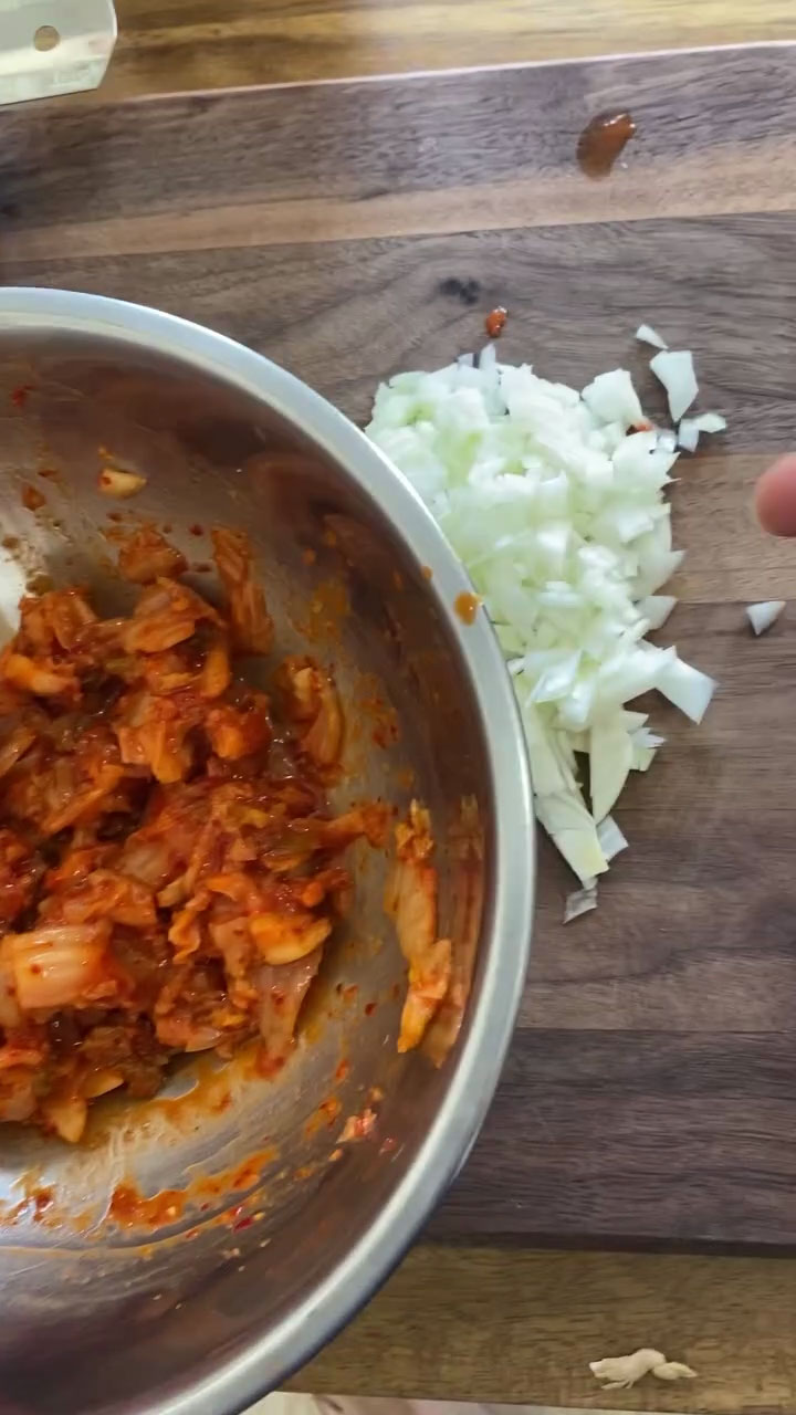 Chopped kimchi and onion 