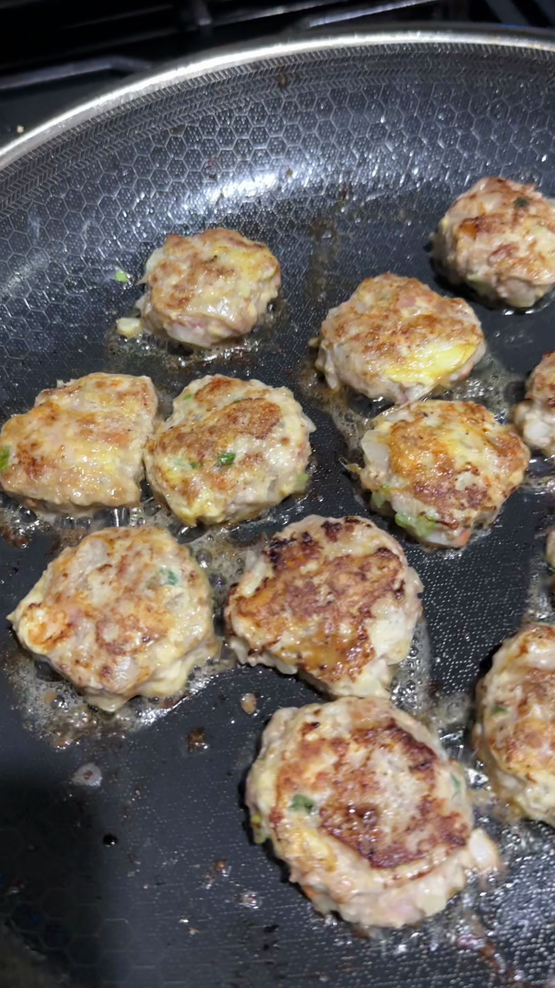 Cooking mini beef patties or wanja jeon