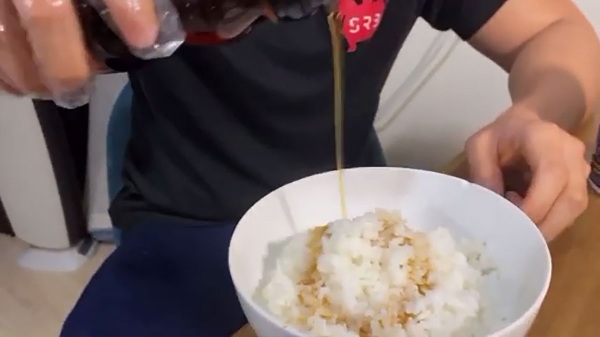 Seasoning a Perfectly Cooked RIce