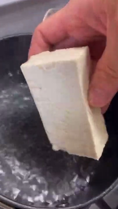 Blanch the tofu