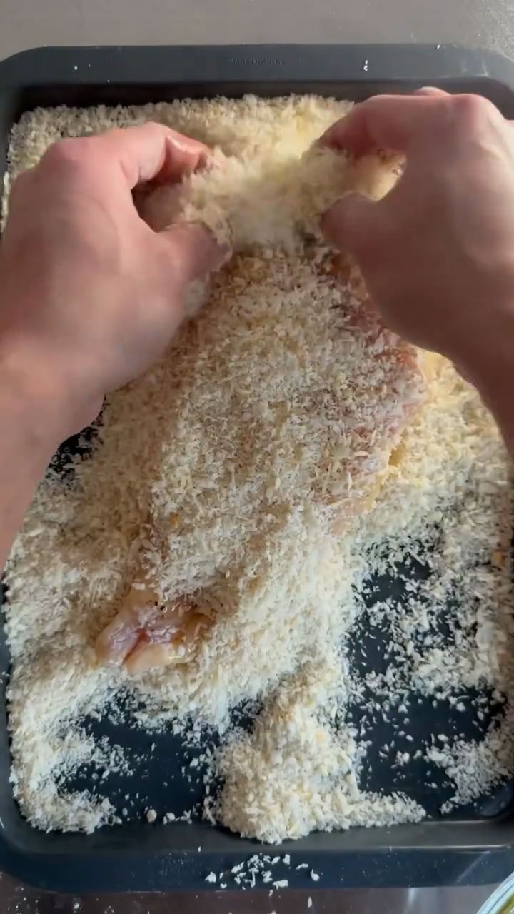 Coat the chicken in breadcrumbs 