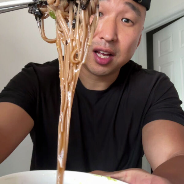 Zaru Soba (Cold Soba Noodles with Dipping Sauce)