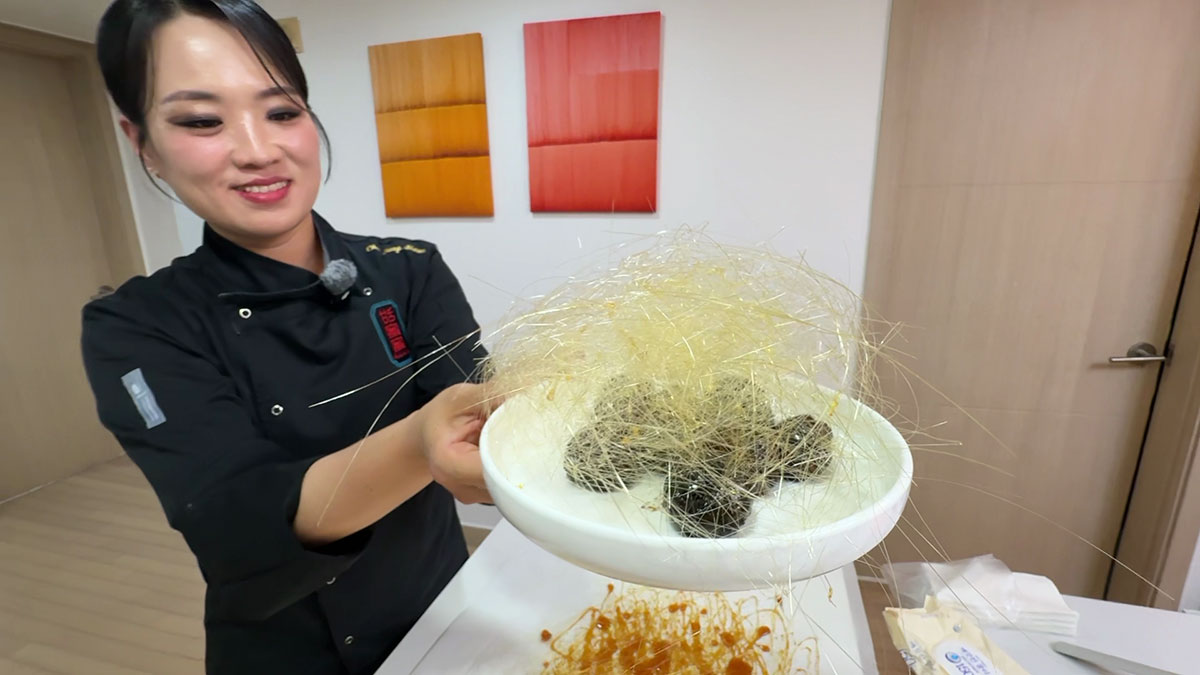 Fried Pork Balls with Sugar Strings