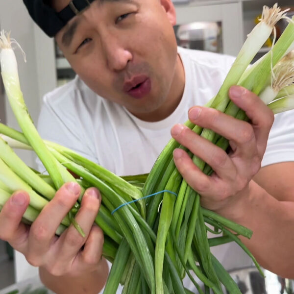 Garlic, Scallions, and Ginger Preparation Hack