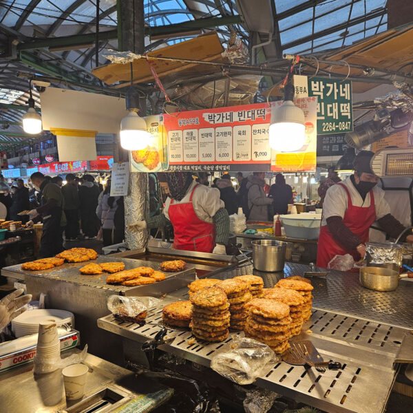 Tips and Must Try Traditional Street Food in Gwangjang Market