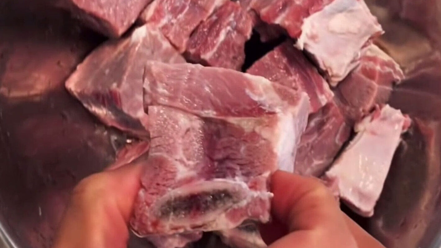 Bone-in Short Ribs