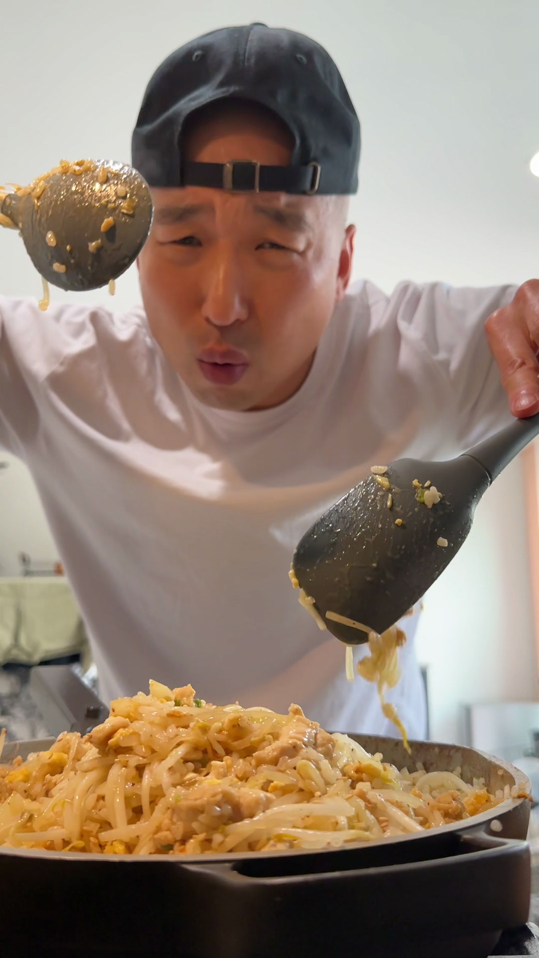 Chef Chris Cho making Chicken Fried Rice 