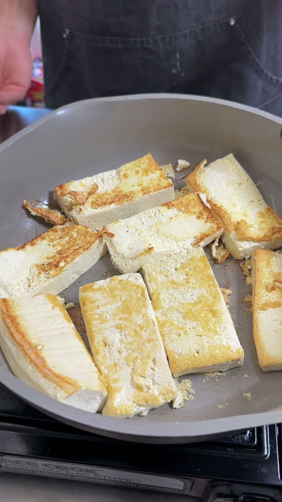Lightly crisp tofu