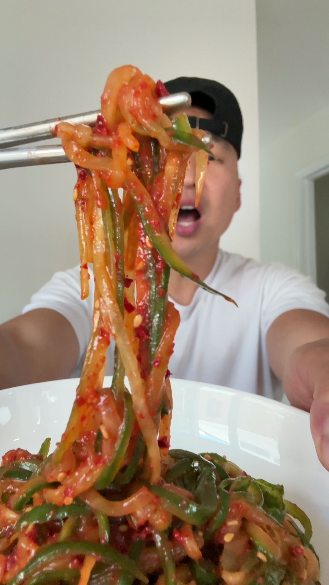 Spicy cucumber noodles 