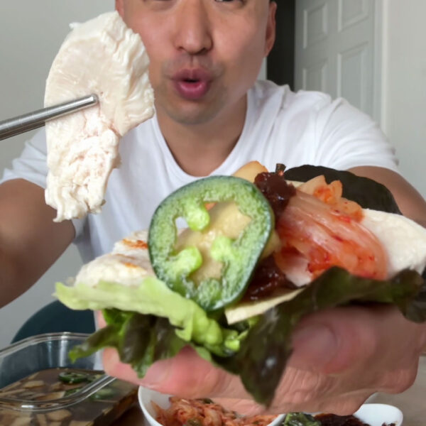 How to Poach Chicken Breast (Super Easy and Juicy!)